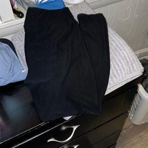 Lularoe solid leggings